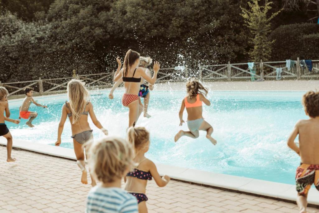 Etang Vallier Resort Brossac Kültér fotó