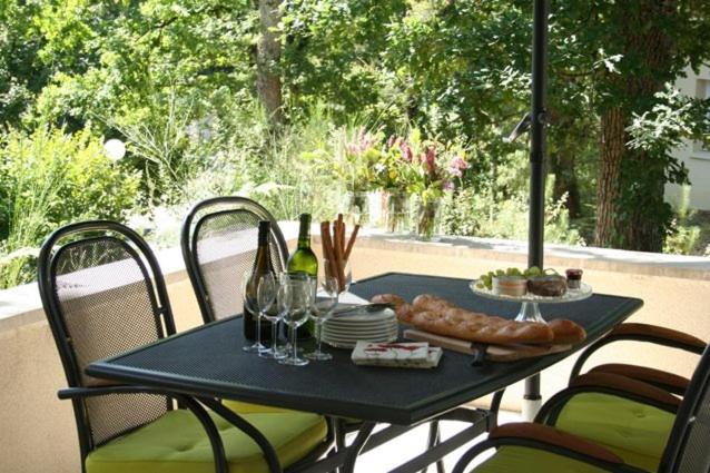 Etang Vallier Resort Brossac Kültér fotó