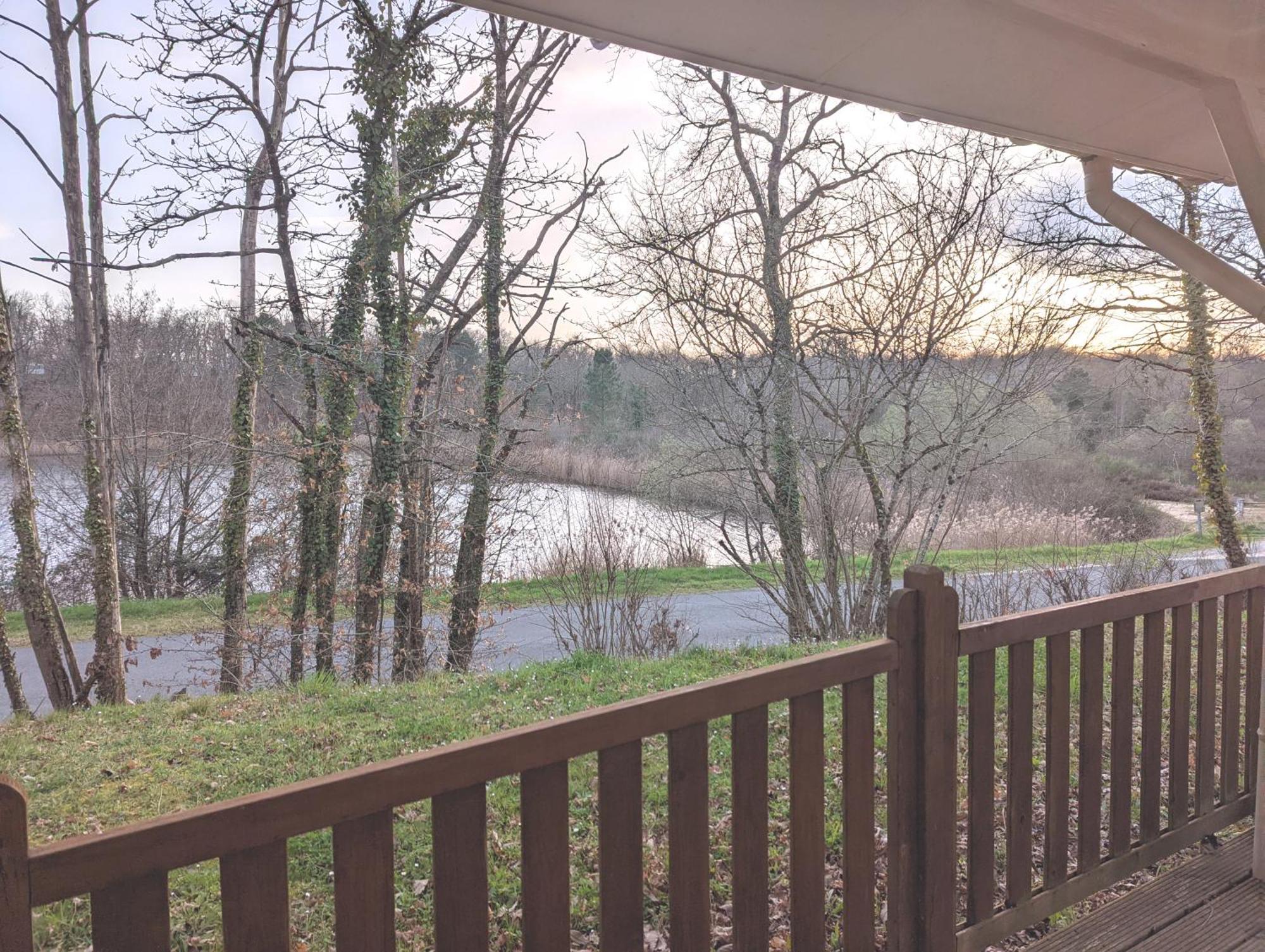 Etang Vallier Resort Brossac Kültér fotó