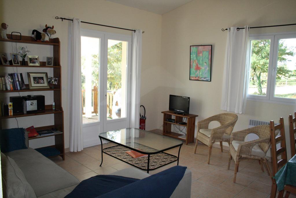 Etang Vallier Resort Brossac Kültér fotó